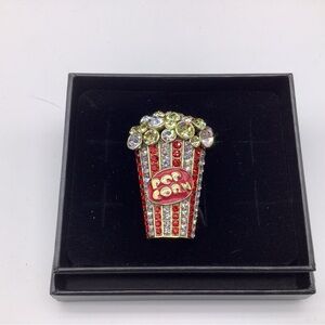 Heidi Daus popcorn pin